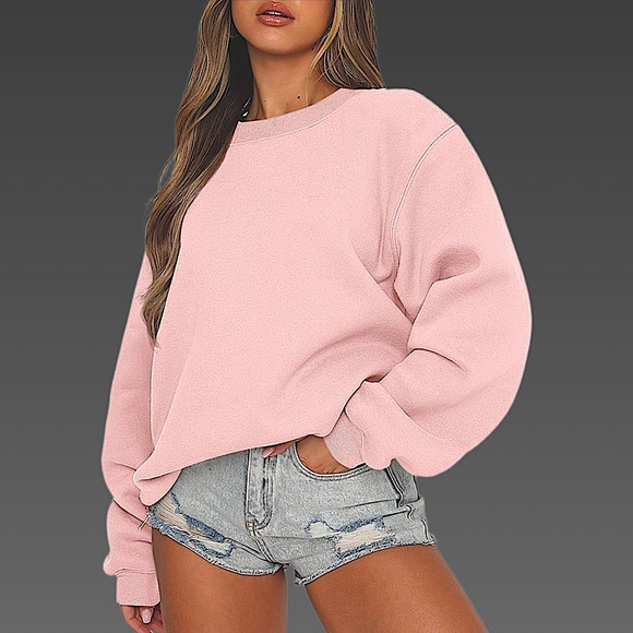 NWT Baby Pink Pullover Oversized Sweatshirt Sz Small - Picture 1 of 4